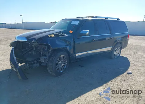 2010 Lincoln Navigator L z USA, uszkodzony, nr VIN 5LMJJ3H52AEJ04506